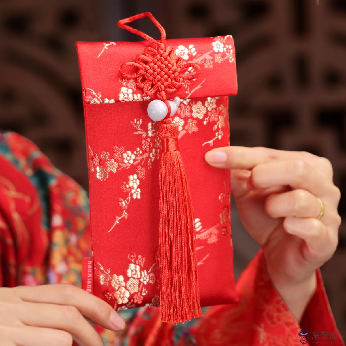 長輩過生日要發紅包嗎：長輩過生日，應該在紅包上寫什麼？