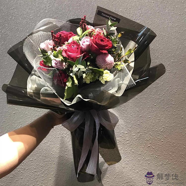最好的閨蜜生日送什麼比較好：最好的閨蜜過生日送什麼禮物比較好