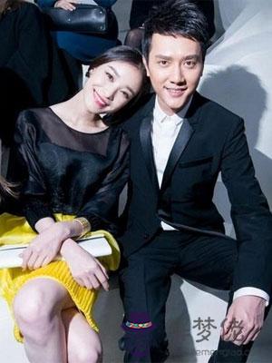 馮紹峰首談自己因工作不順而回家哭時，妻子做哪些舉動理智又成熟呢？
