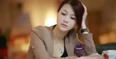 女命八字看丈夫實例：女命日柱正財是什麼意思？