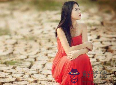 生辰八字缺水的女人