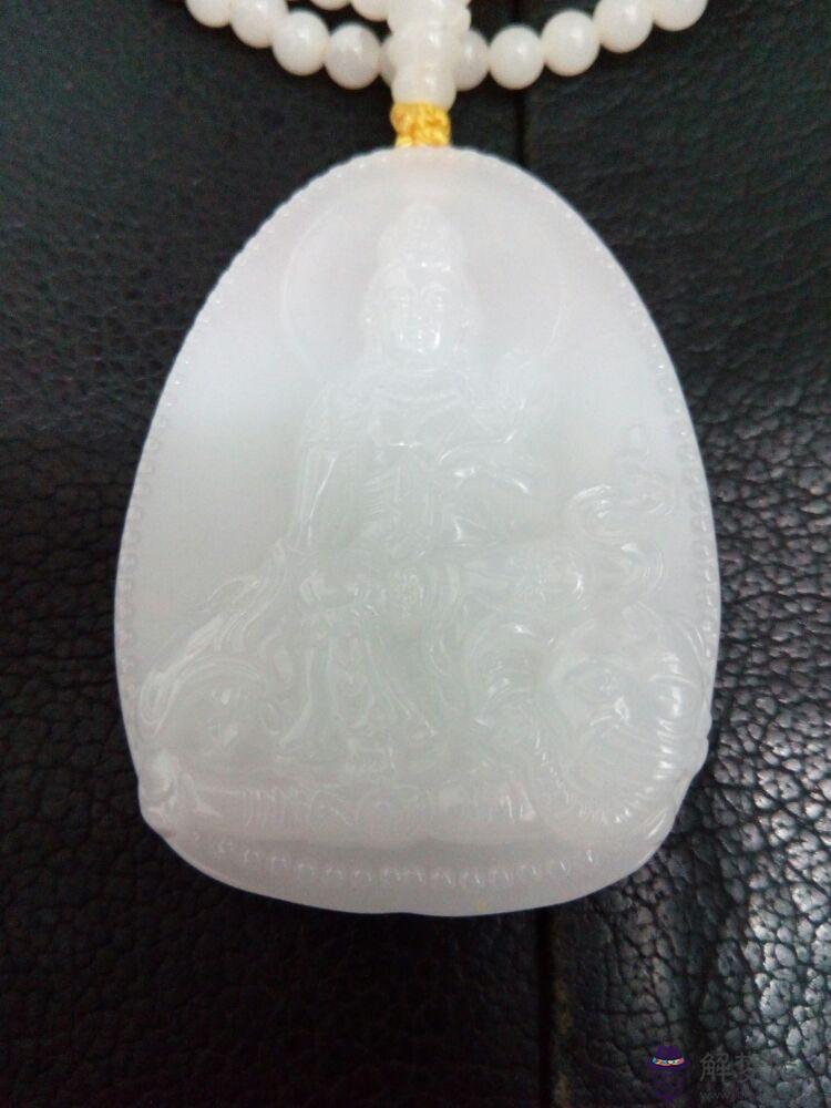 身體不好的八字：幫看看八字，感覺這一年身體特別不好，渾身難受也睡不好覺
