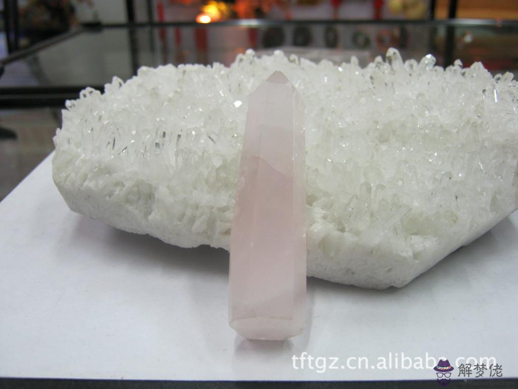 粉水晶五行屬性：五行缺水佩戴水晶問題