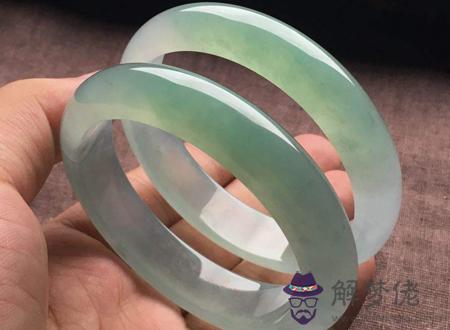 戴玉鐲的好處