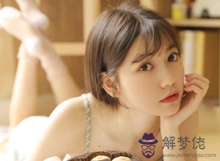 胸口有紅痣代表什麼