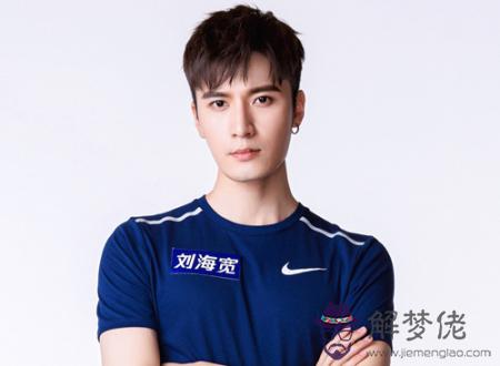 男人上嘴唇有痣好不好