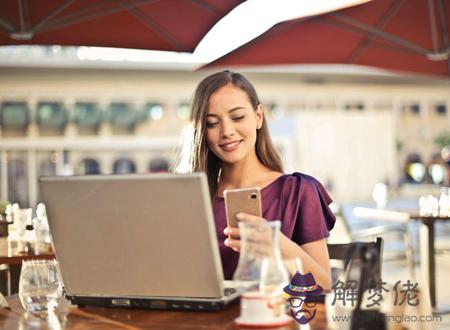 女人有懸針紋代表什麼