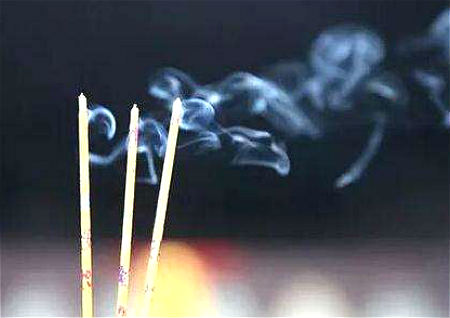 上墳燒香風水講究與禁忌