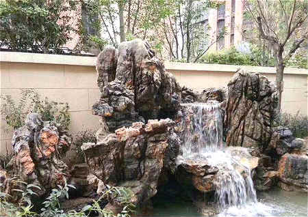 庭院假山魚池風水講究