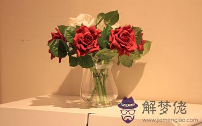 在店鋪擺放假花裝飾會有風水影響嗎?(圖文)