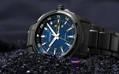 男孩子適合佩戴什么顏色的手表？(圖文)