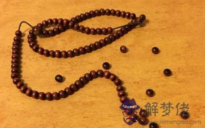 供奉的佛珠手串突然斷了表示什么？(圖文)