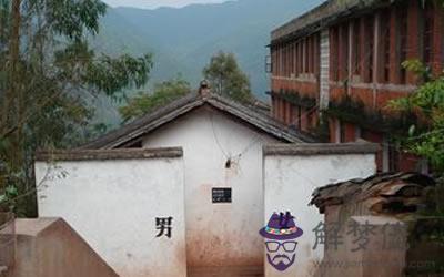 學校宿舍的廁所建在角落怎么樣(圖文)