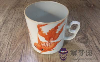 辦公桌水杯擺放在左側怎么樣？(圖文)