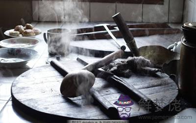 灶臺如果正對臥室門會影響運勢嗎?(圖文)