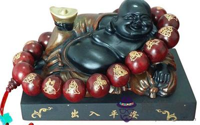 破損的車飾繼續掛在車上好嗎?(圖文)