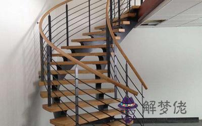關于新房子的樓梯需要注意的風水問題!(圖文)