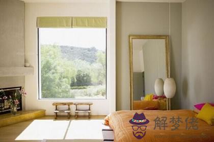 小窗對廁所這樣的風水對于我們會有什么影響(圖文)