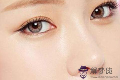 金魚眼的女人面相分析