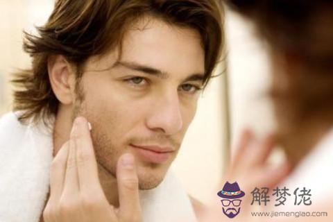 通過男人的眼角皺紋看運勢如何？