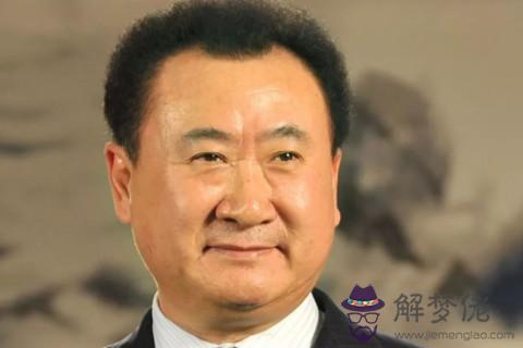 面相分析：中年發達的男性面相