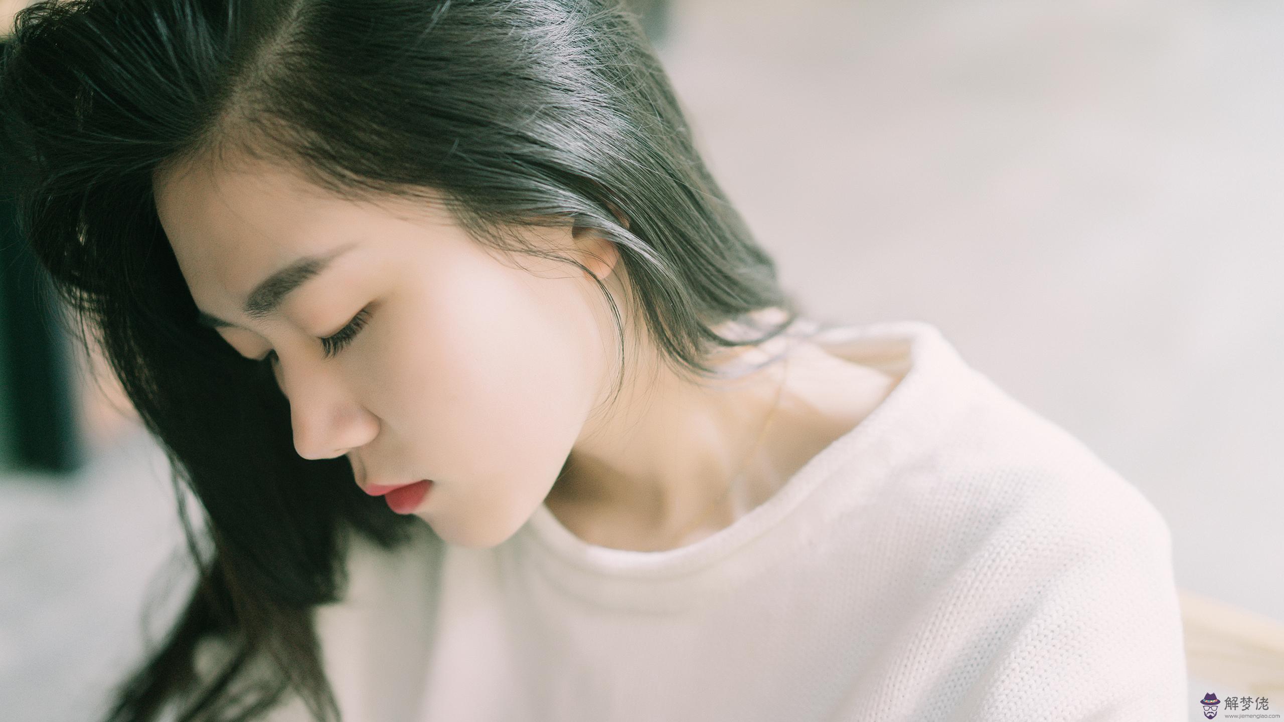 女人耳朵沒肉的面相好嗎？代表什麼性格？(圖文)