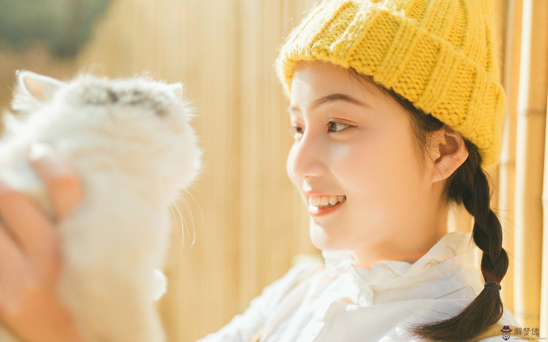 女人蘋果肌的面相痣相解析(圖文)
