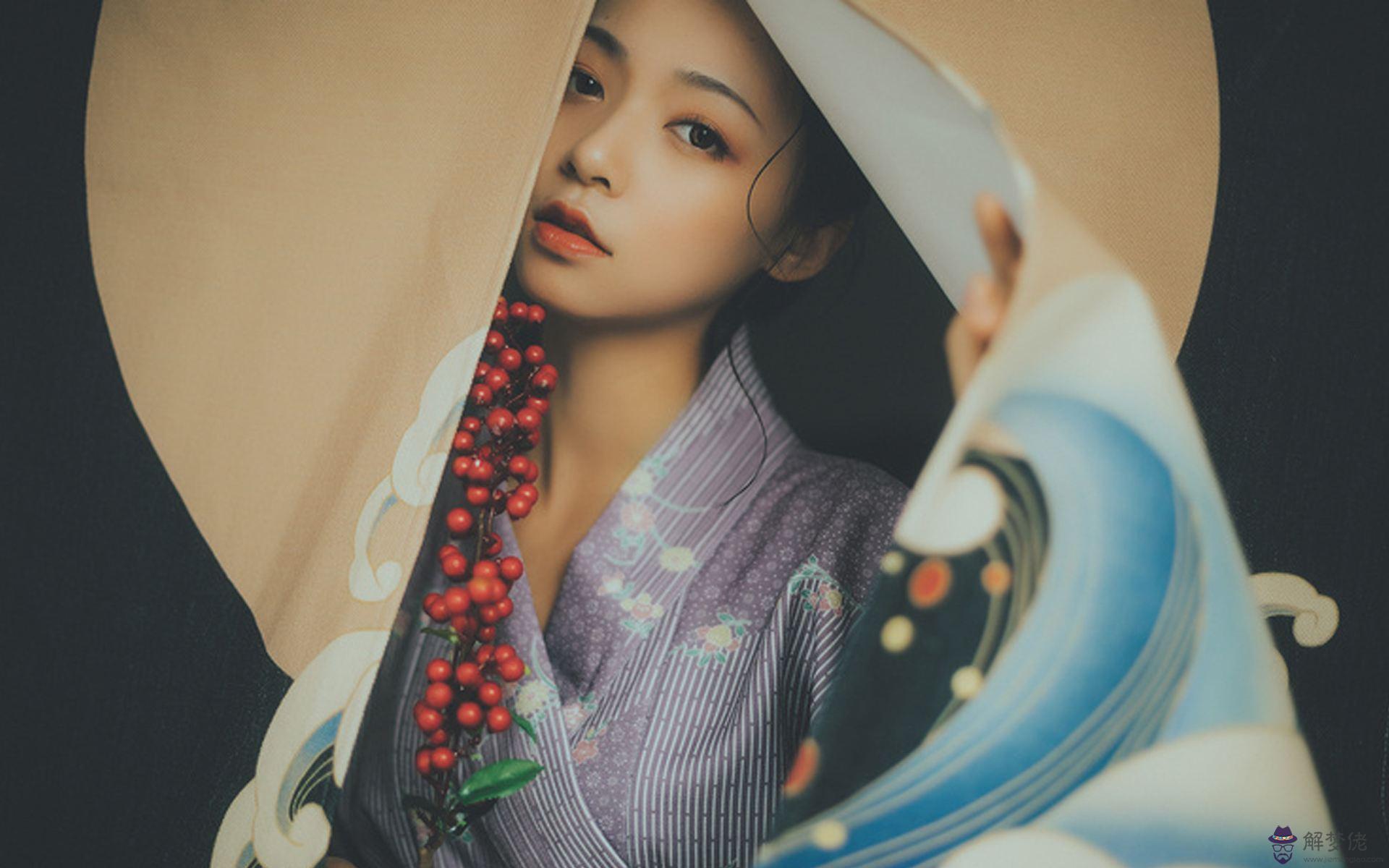 女人有黑眼圈和眼袋的面相好不好？(圖文)