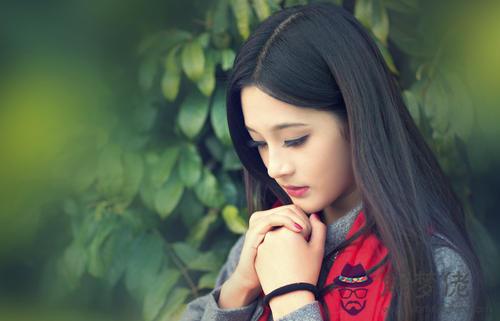 女人的上下眼皮都是雙眼皮好不好？割雙眼皮會影響運勢嗎？(圖文)