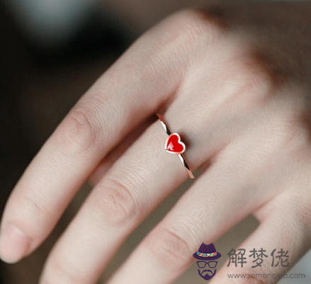 女人富貴命罕見手相