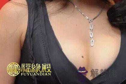 女人rufang長痣意味著什麼(圖文)
