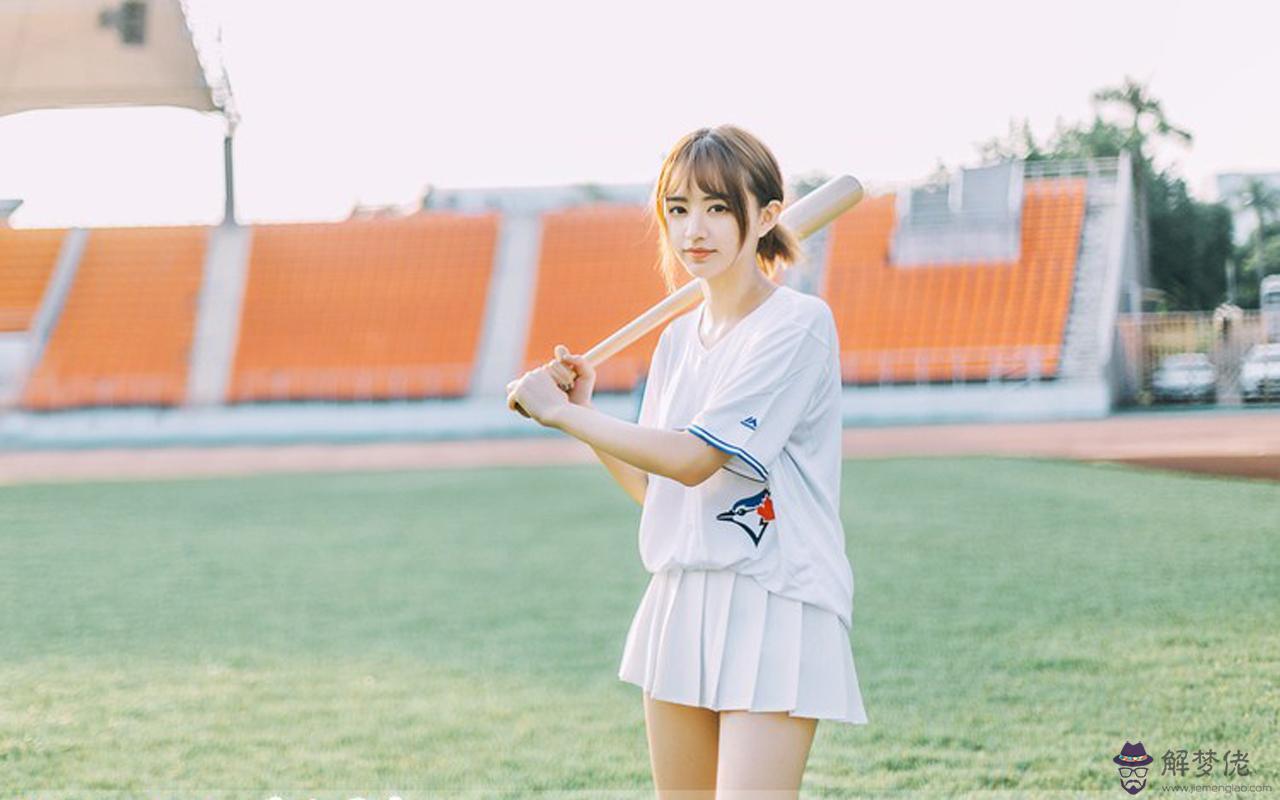 女人小腿痣相的位置與含義解析大全(圖文)