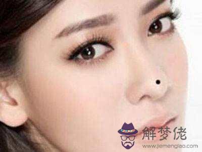 臉上有哭夫痣的女人的婚姻好不好？性格軟弱？(圖文)