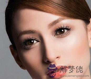 女人臥蠶眼面相好嗎,臥蠶與眼袋有什麼區別(圖文)