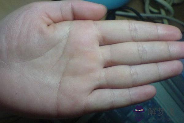 面相眼睛凹陷代表什麼？(圖文)