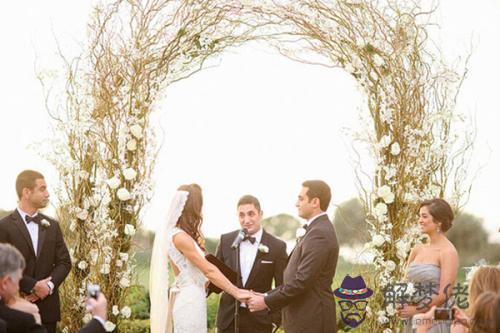 嫁有錢人為什麼比窮人好 維持夫妻感情的是什麼 嫁有錢人為什麼比窮人好 維持夫妻感情的是什麼