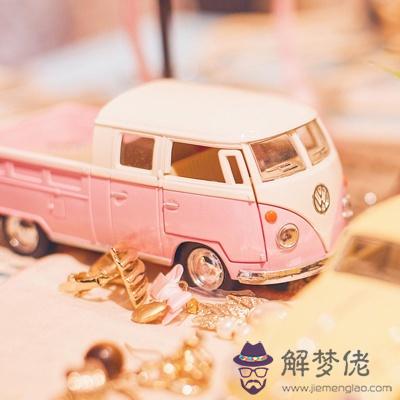 你中年后的生活會是哪種畫風?