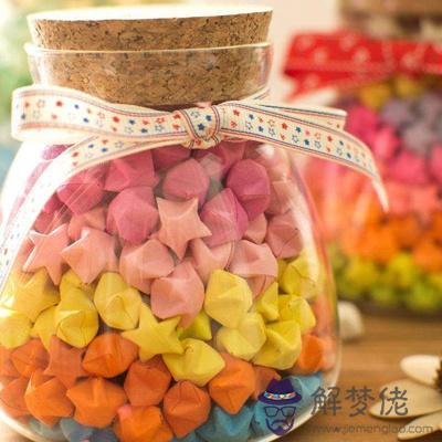 這個秋冬能給你幸運的開運色是啥