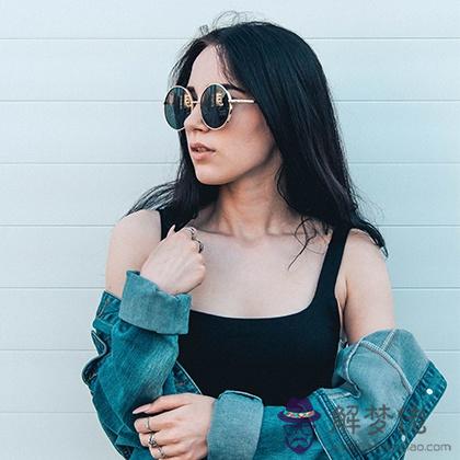 你的愛情會敗給現實嗎?親測超準