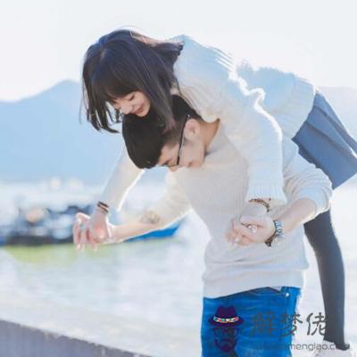 你戀愛中的姿態像貓還是像狗?