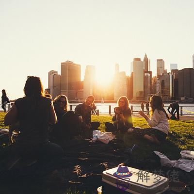 你與人打交道時容易得啥差評？