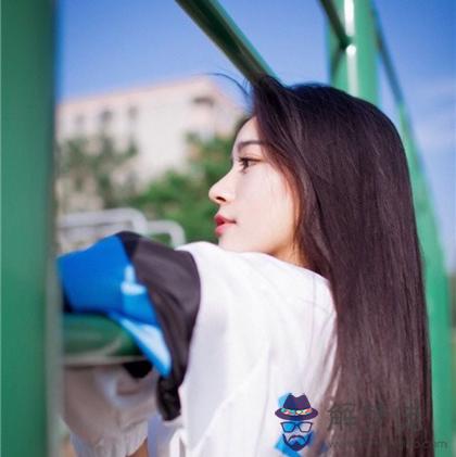 塑料花姐妹可能會搶走你什麼？