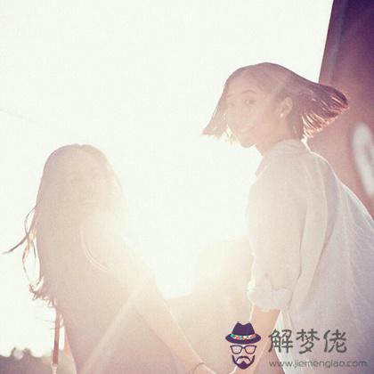 表面為你好，背后卻使壞的人會不會是閨蜜？