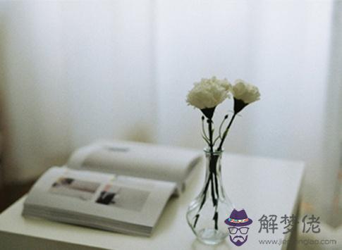 你哪種行為會導致戀人主動提分手？