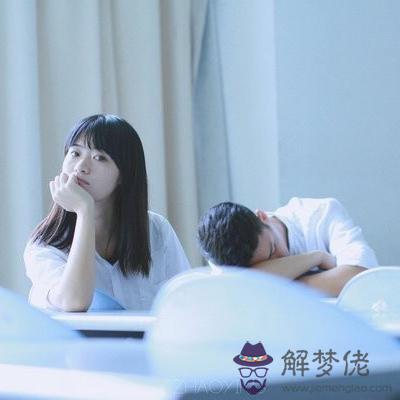 你在哪個年齡最易對愛情不忠？