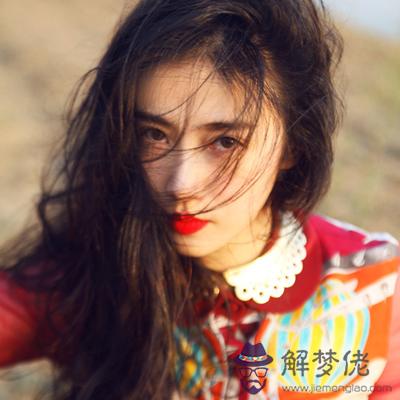 你當御姐的話氣場能拿幾分?