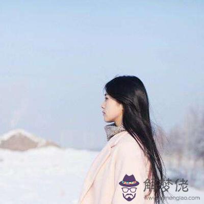 你在TA眼中，是否愛得卑微如塵？