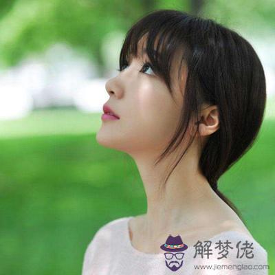 你笑臉下掩飾的憂傷指數有多高?