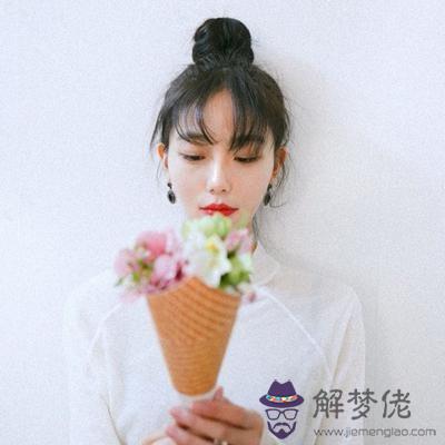 你賺錢是輕松還是艱難呢?