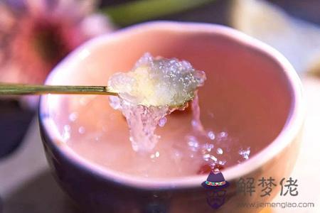 女人吃燕窩的好處 女性經期吃燕窩有什麼好處